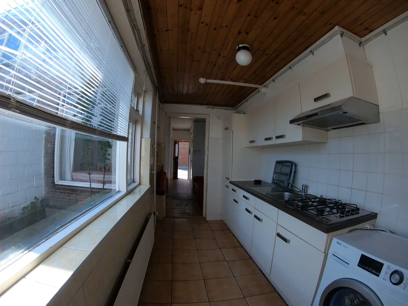 House Image 5