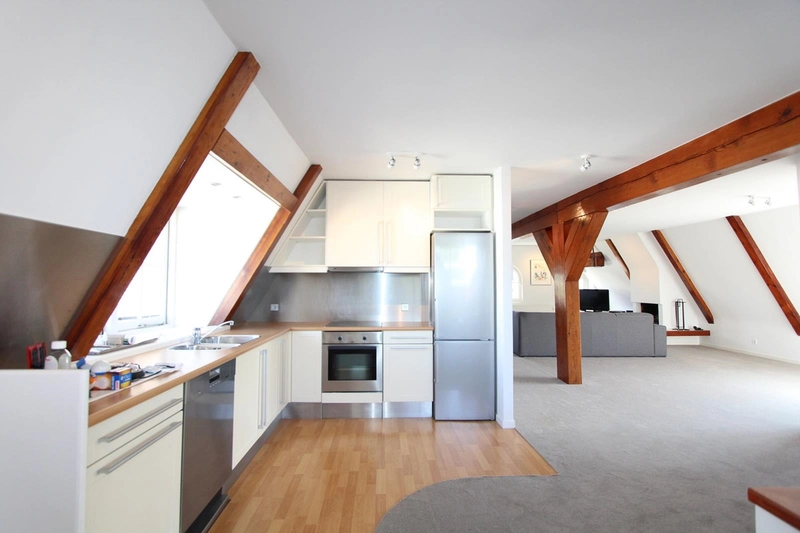 House Image 5