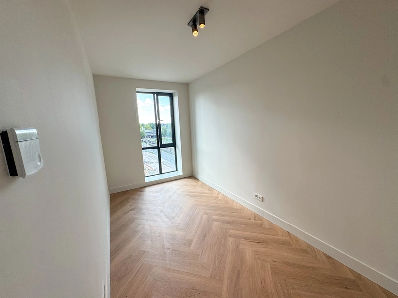 House Image 5