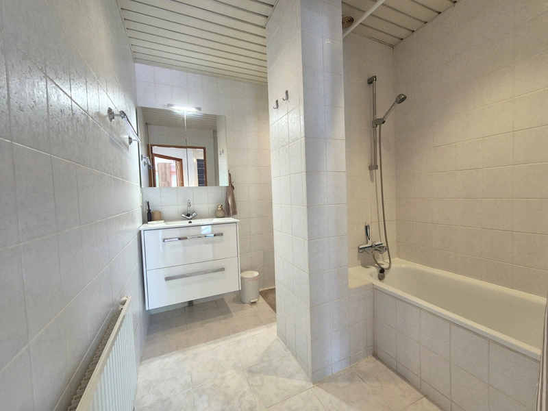 House Image 5