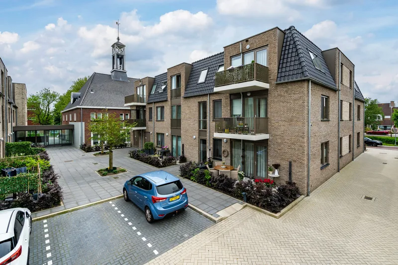 House Image 4
