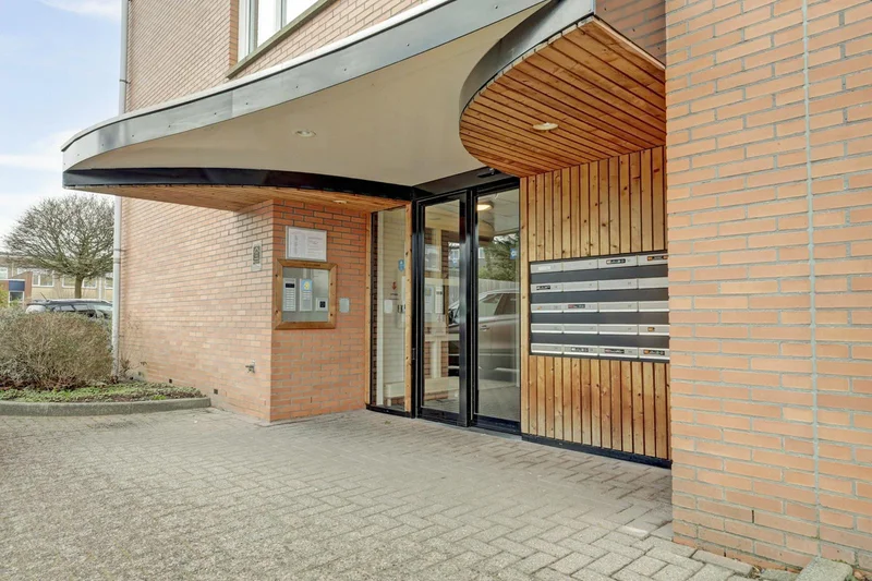 House Image 5