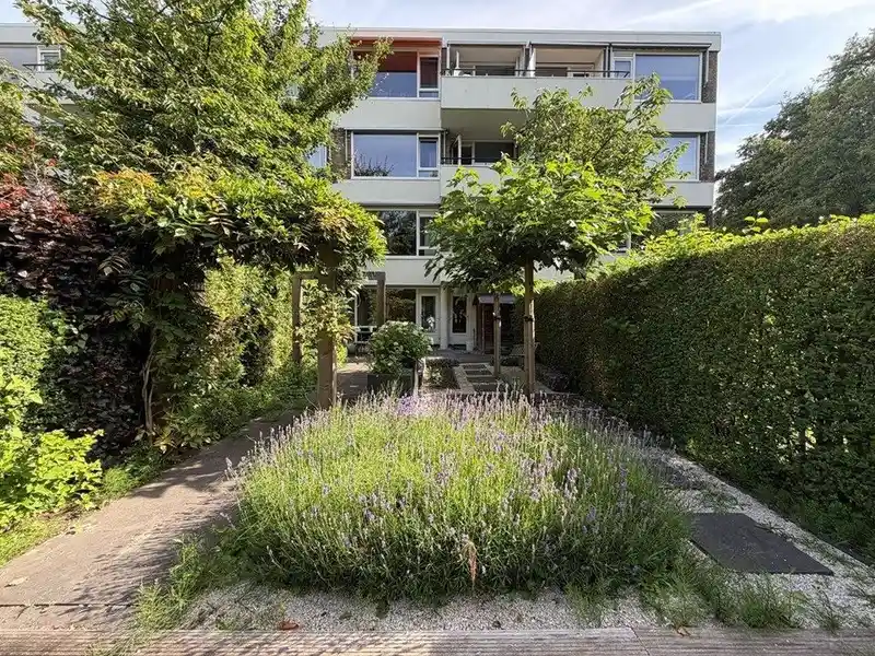 recent house