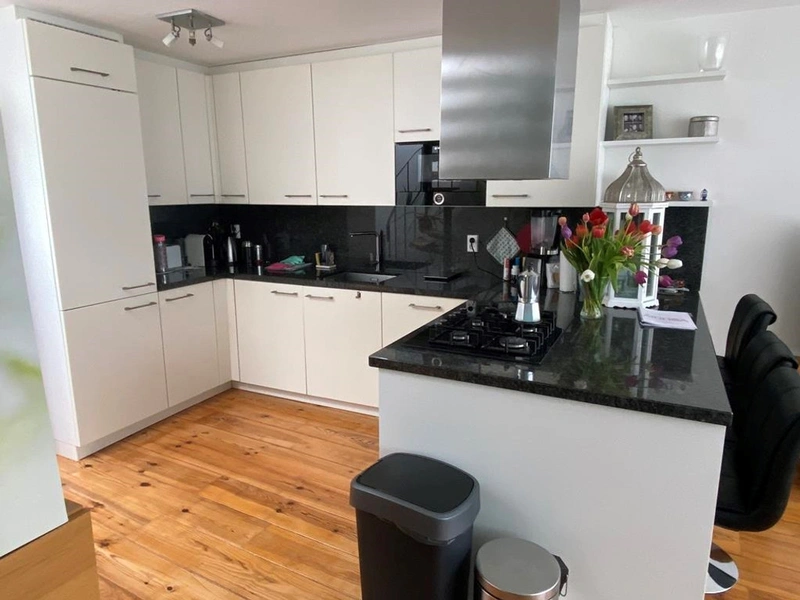 House Image 3