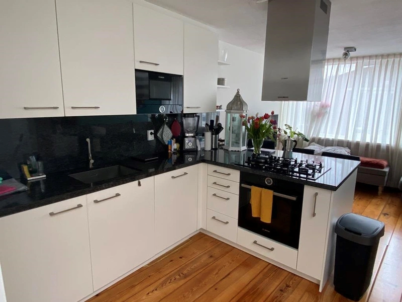 House Image 4