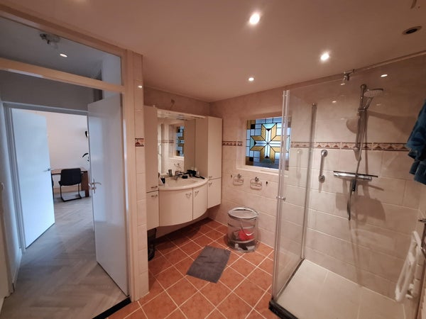House Image 4