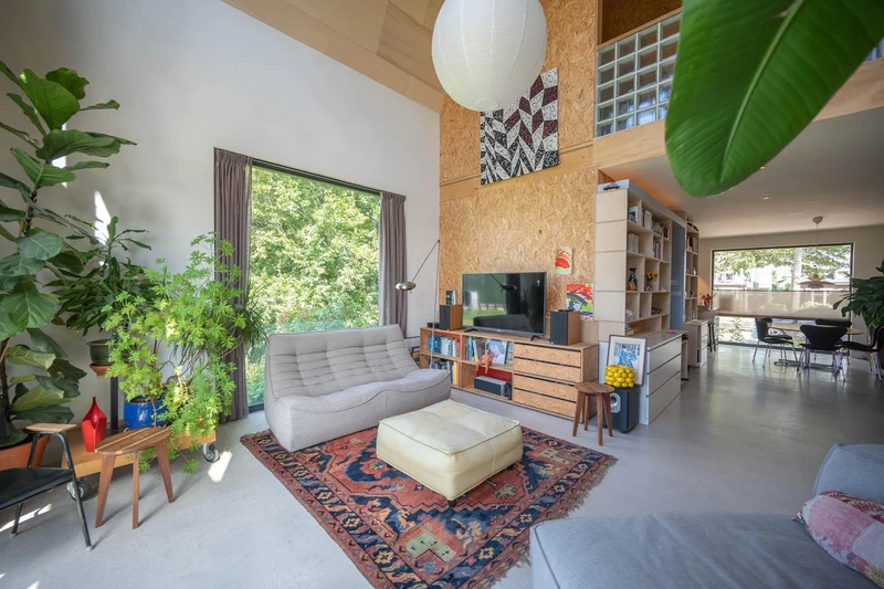 House Image 4