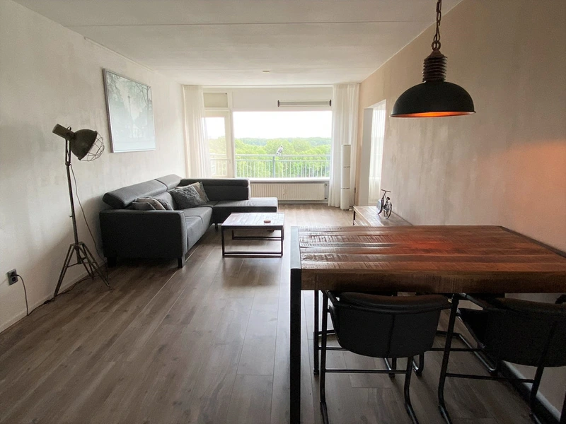 House Image 5