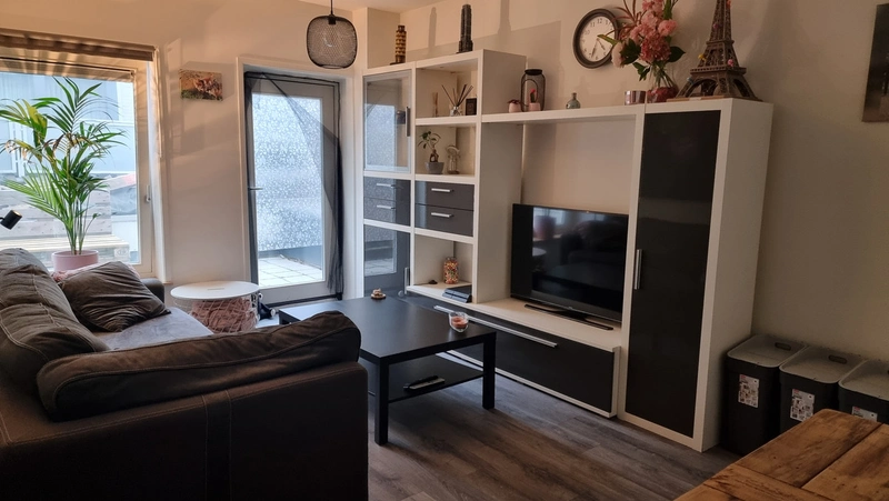 House Image 5