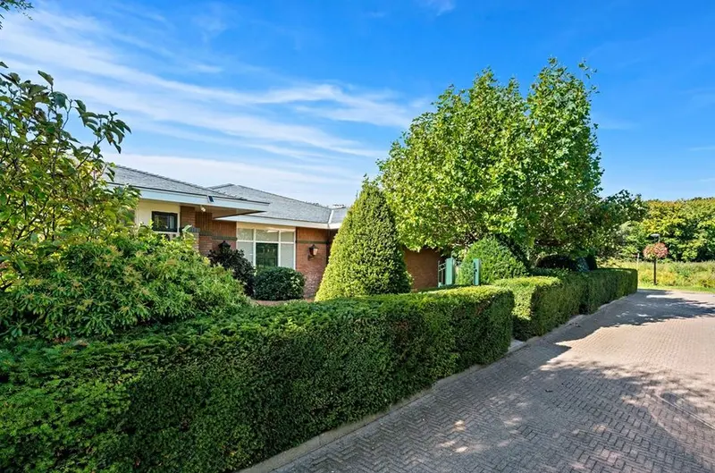 House Image 5