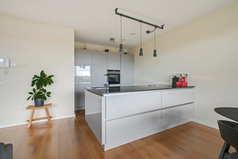 House Image 4