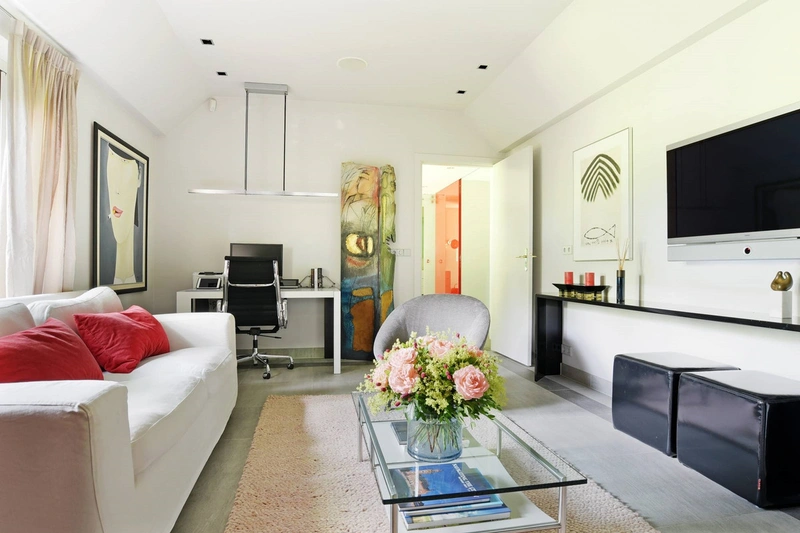 House Image 3