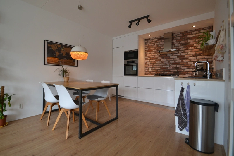 House Image 4