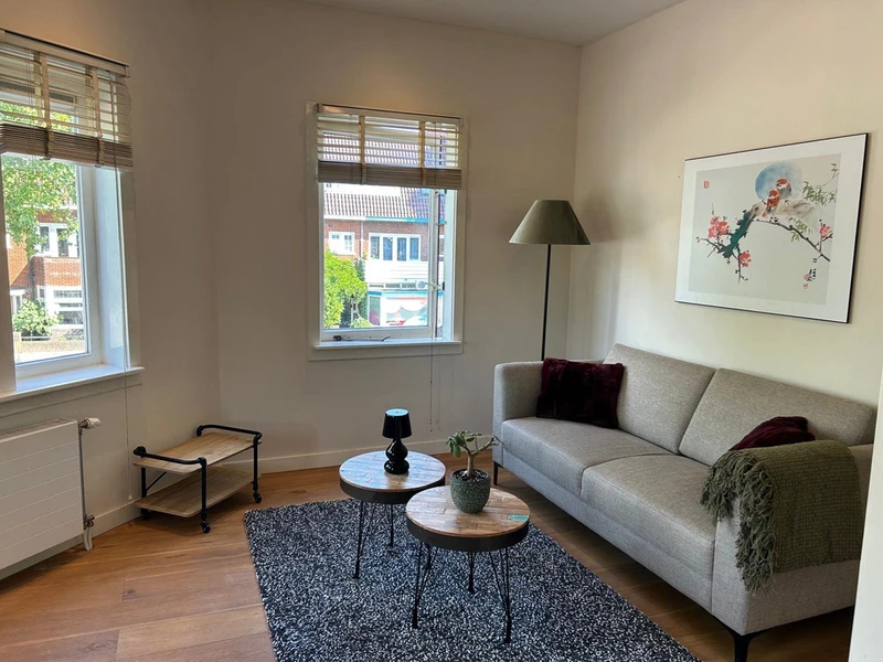 House Image 4