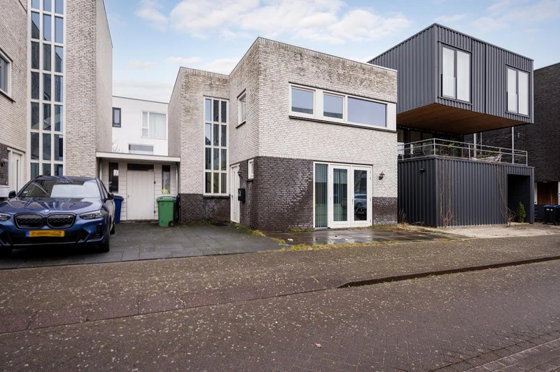 House Image 2