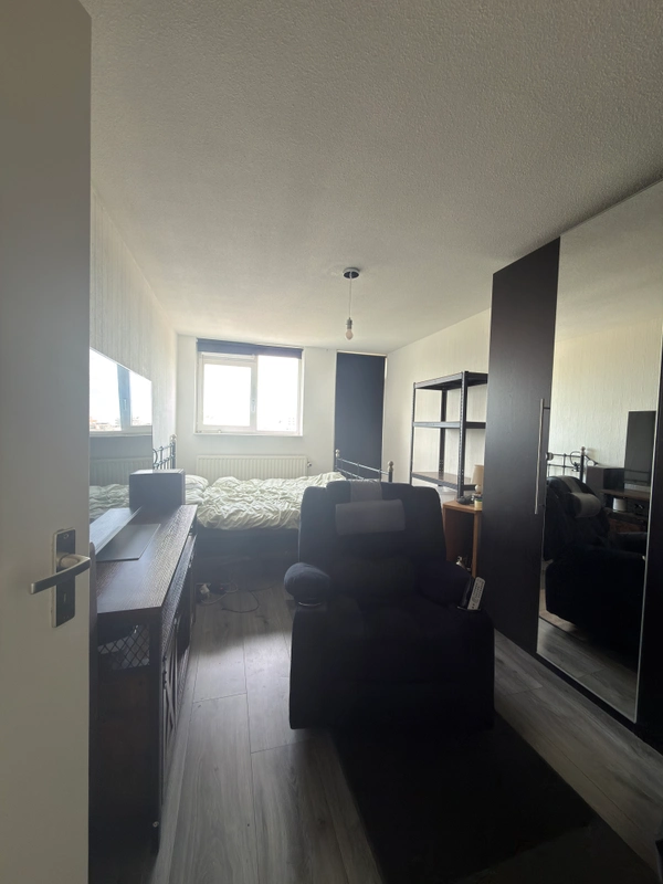 House Image 5
