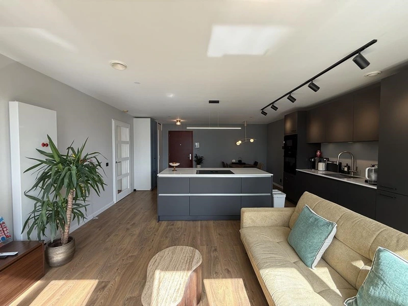 House Image 3
