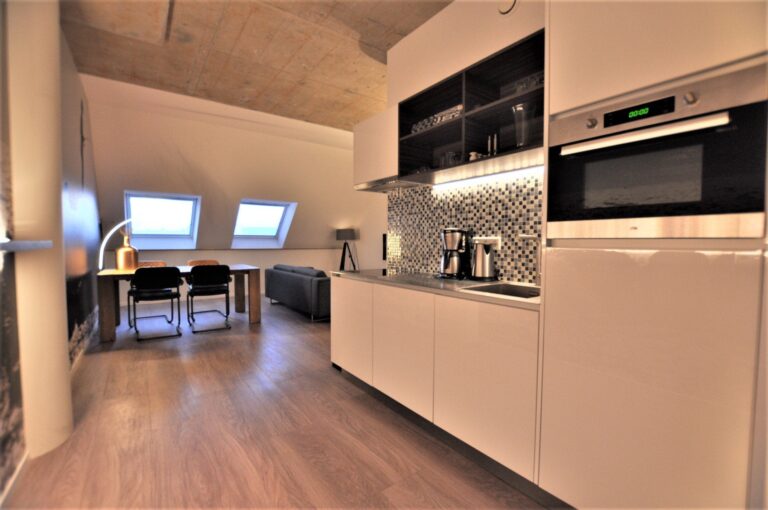 House Image 3