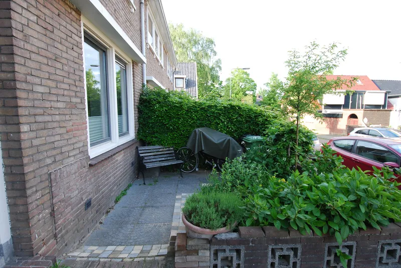 House Image 4
