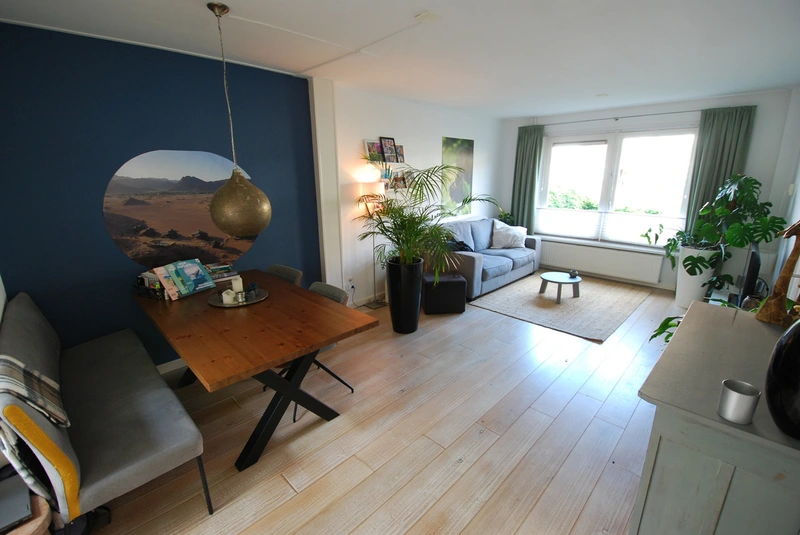 House Image 5
