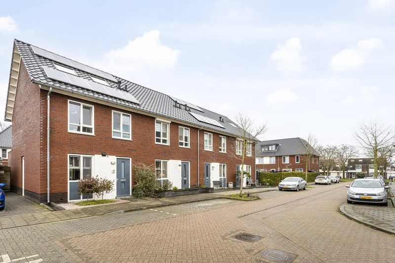House Image 2