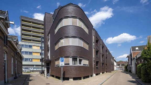recent house