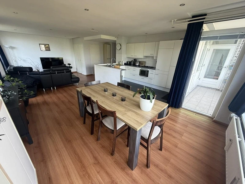 House Image 3