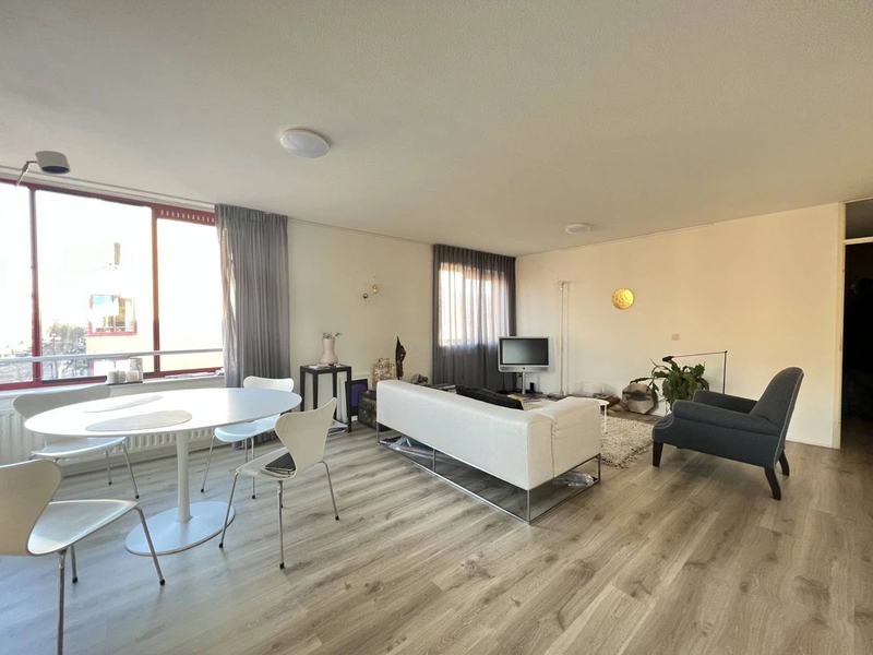 House Image 4