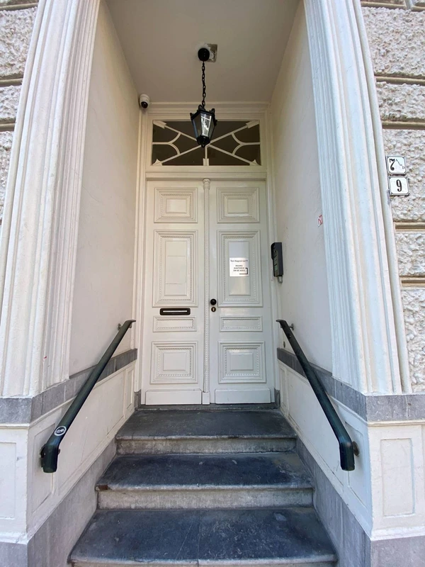 House Image 2