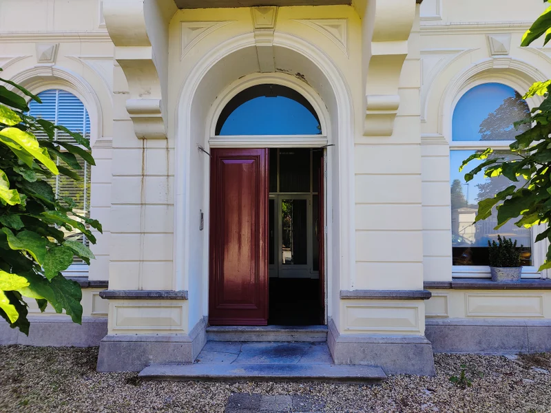 House Image 2