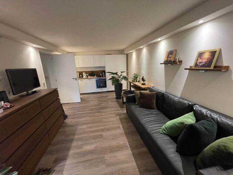 House Image 2