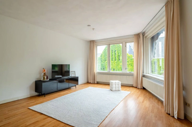 House Image 2