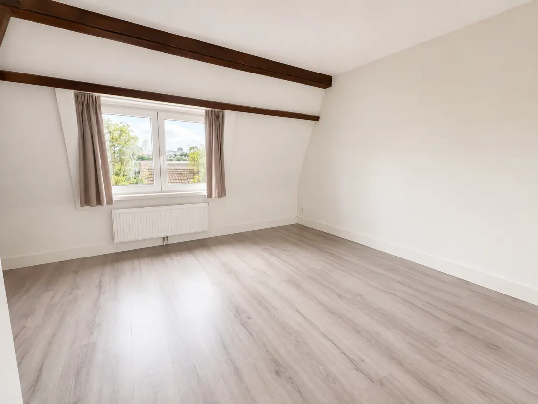House Image 3