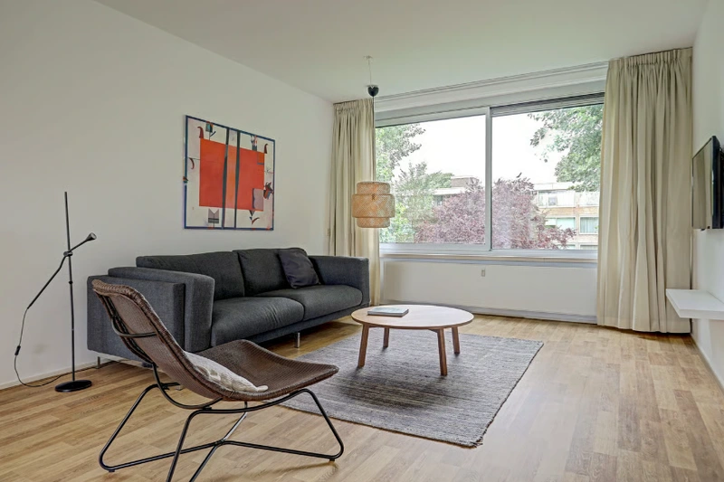 House Image 2