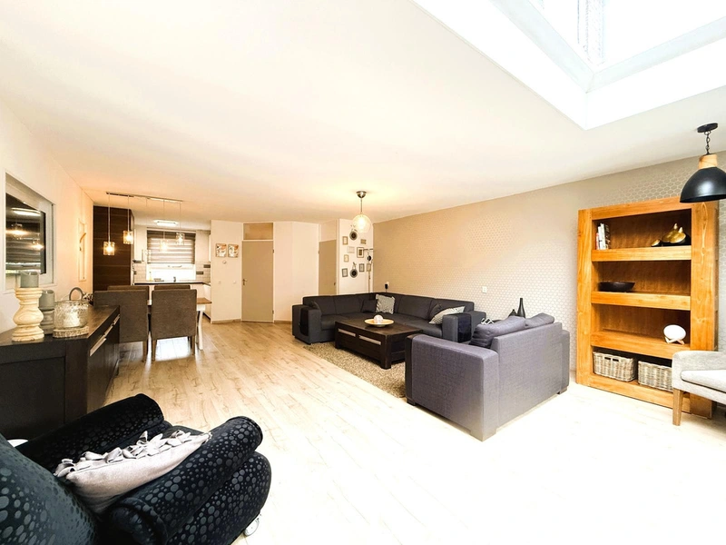 House Image 3
