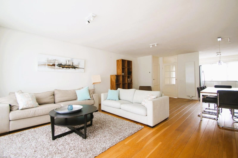 House Image 2