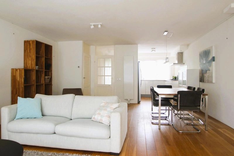 House Image 5