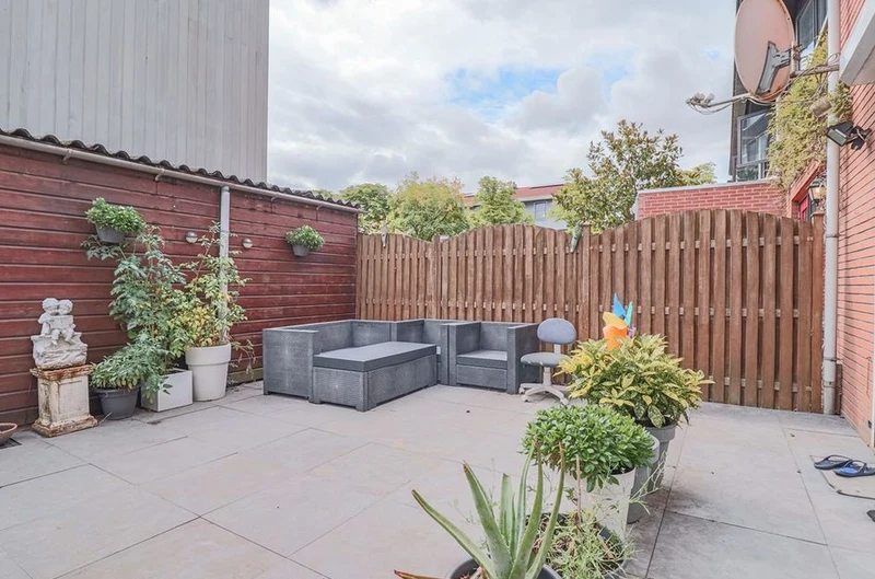House Image 3