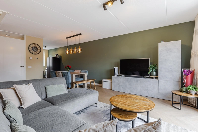 House Image 2