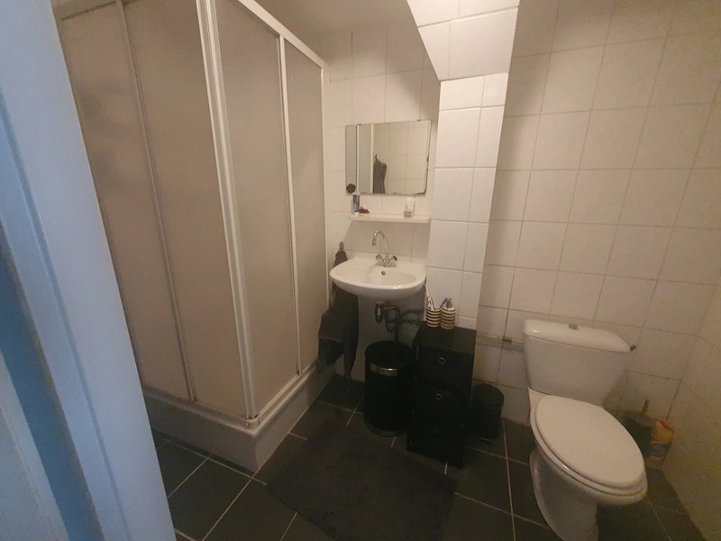 House Image 5