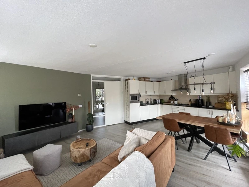 House Image 4