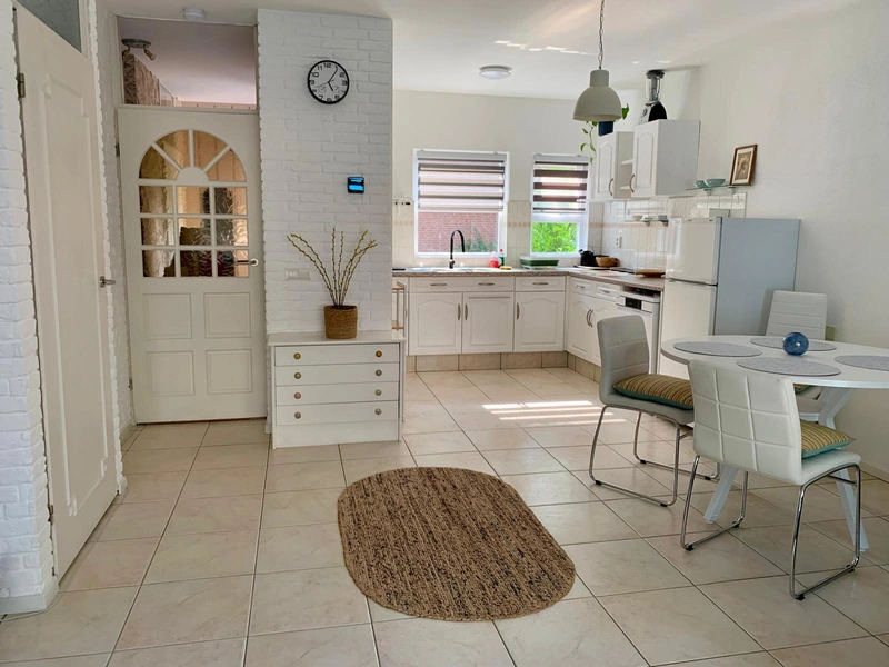 House Image 4