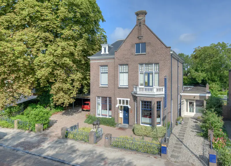 recent house