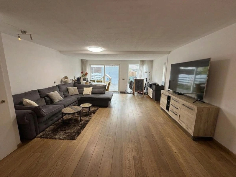House Image 2