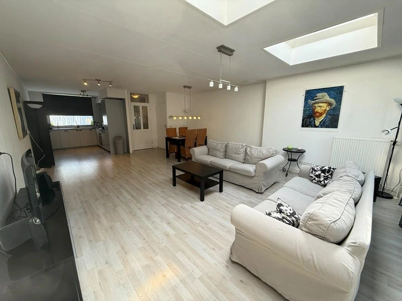 House Image 4