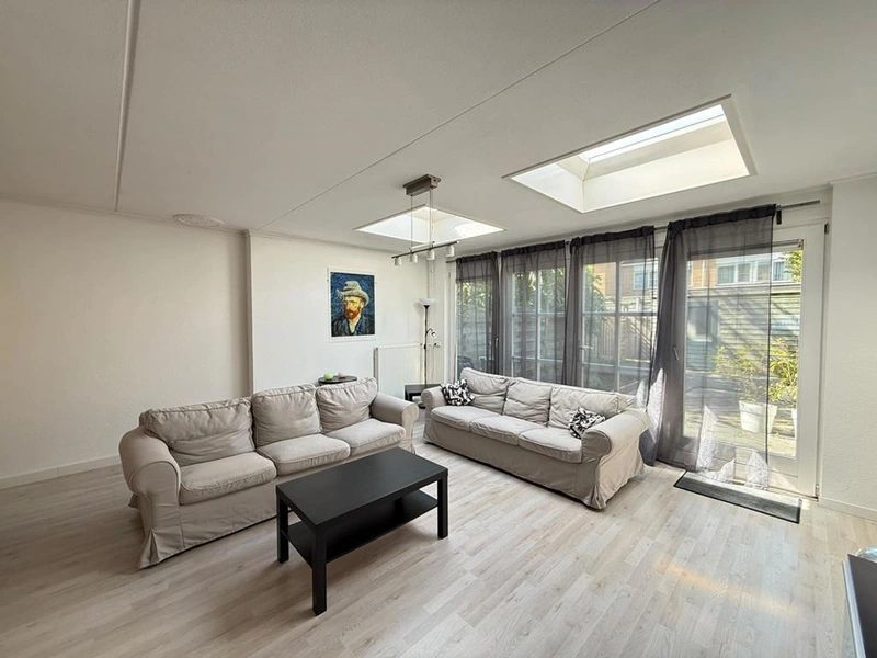 House Image 5