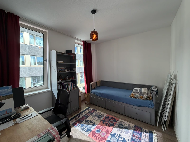 House Image 5