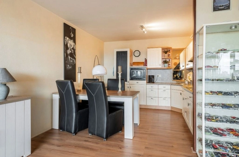 House Image 5