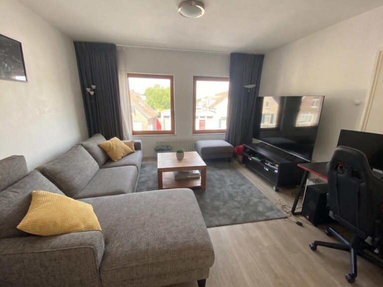 House Image 3