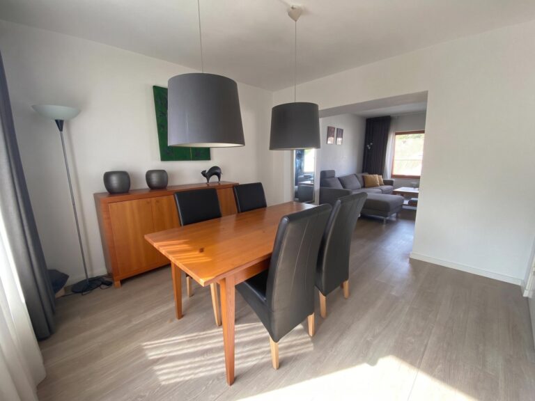 House Image 4